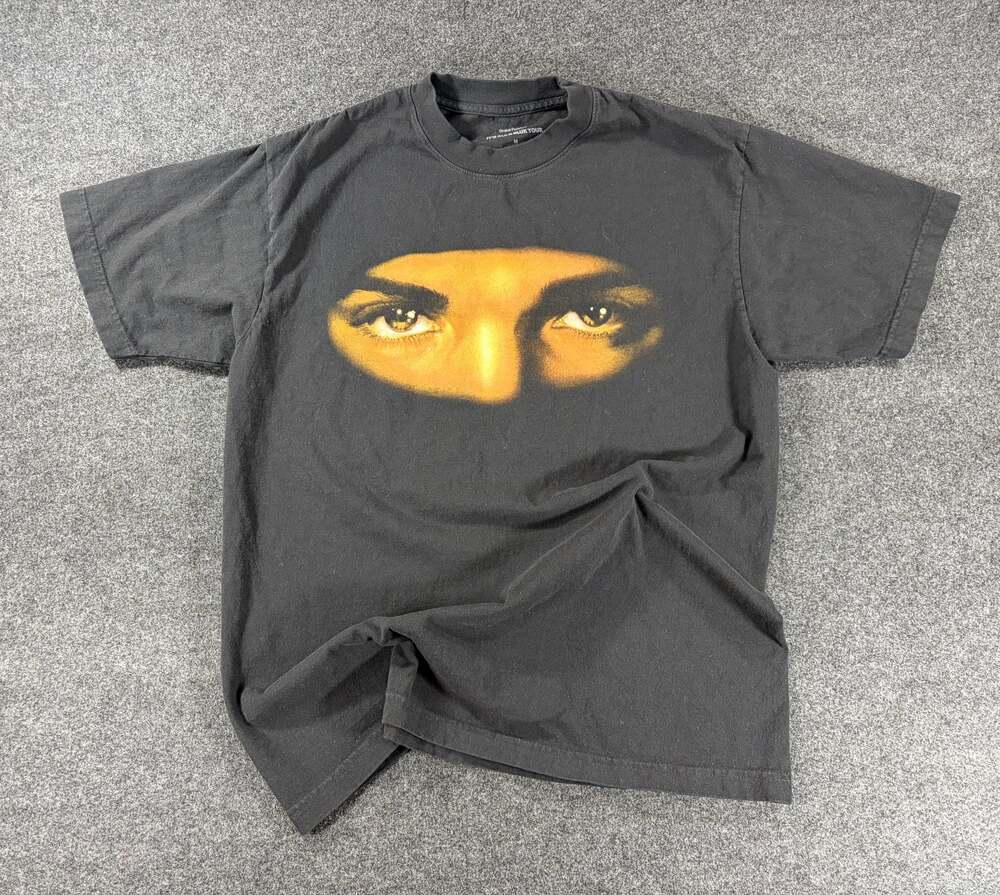 Drake It’s All A Blur Tour Eyes Shirt 2023 IAAB OVO Size M